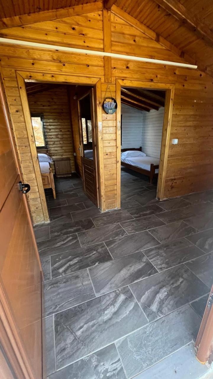 Kongjoni'S Rooms Himare Exterior foto