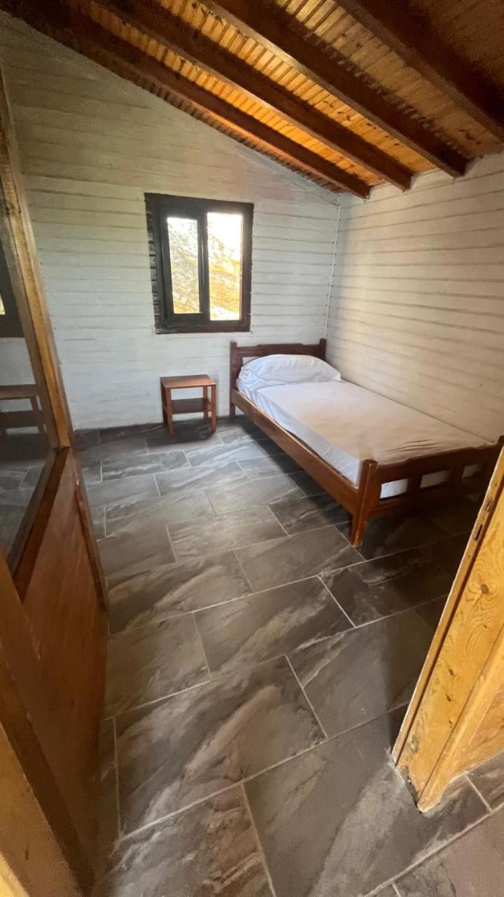 Kongjoni'S Rooms Himare Exterior foto